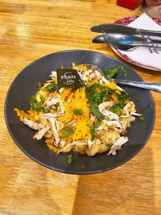 🔥 Nando’s Kuala Lumpur – A Spicy Stop for Flame-Grilled Flavor