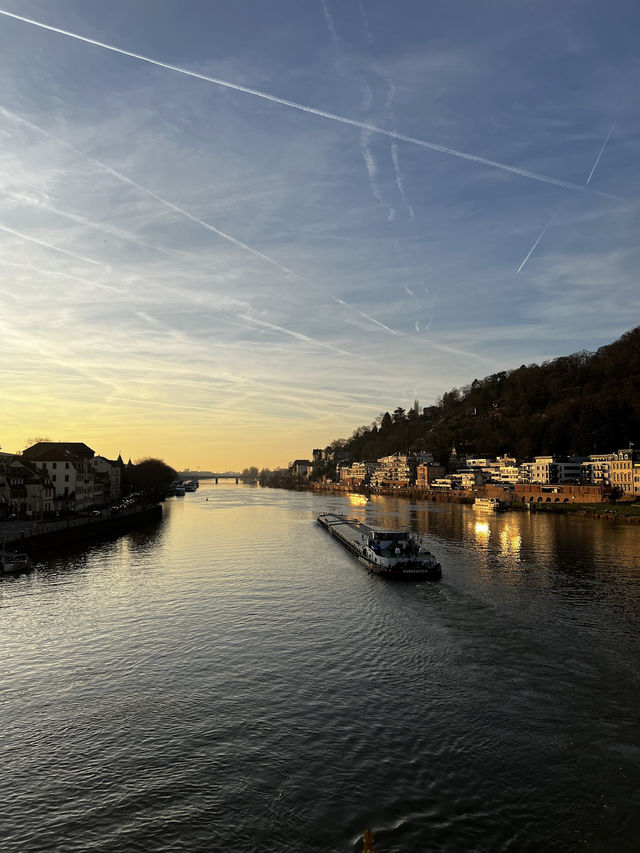 🌉✨ Alte Brücke Heidelberg – Where Romance Meets History Across the Neckar 🇩🇪💫  
