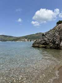 Sail into the Mediterranean charm of Isola del Giglio!