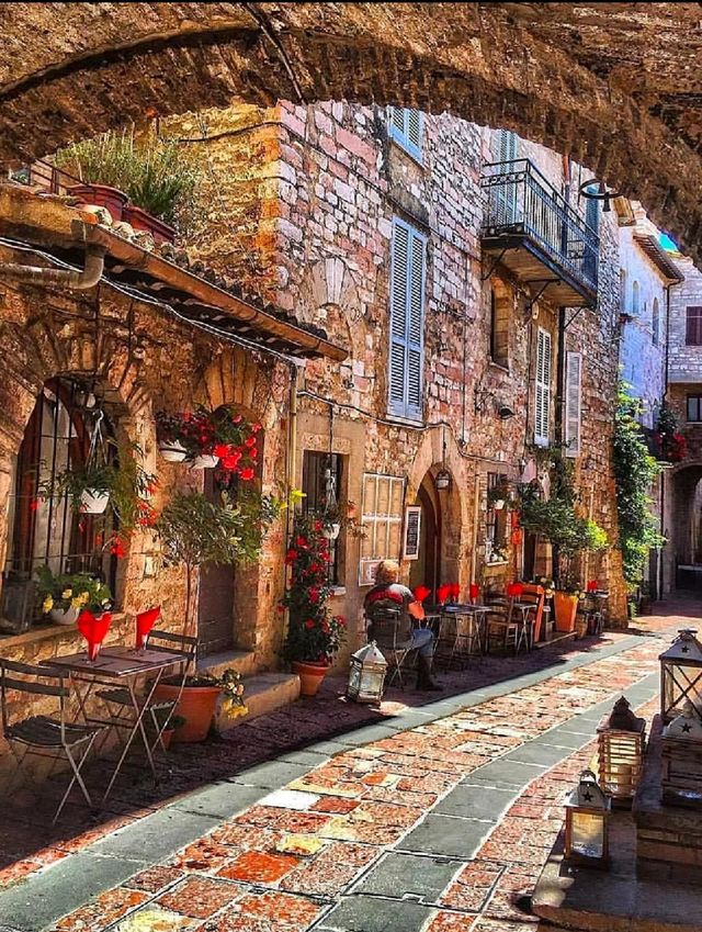 Italy 🇮🇹 | Artistic, romantic, and easily fleeting‼️