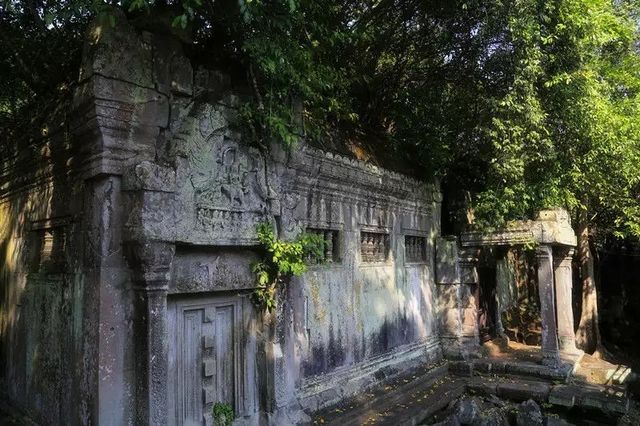 Beng Mealea, a great ruin in the dense forest