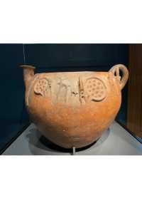"Antique and cultural heritage: Explore the unique charm of the Getty Villa Museum!"