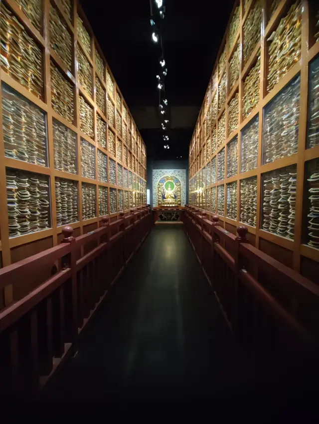 Stunning - Qinghai Tibetan Culture Museum