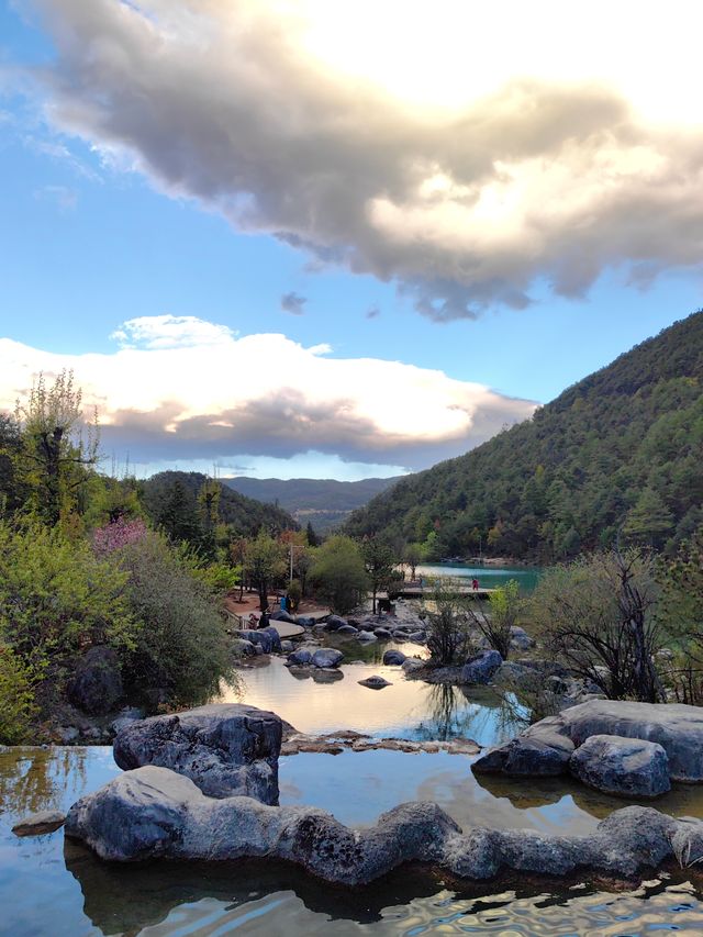 雲南｜藍月谷｜人間藍寶石