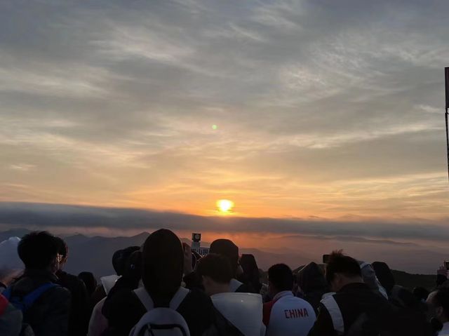 羅浮山飛雲頂，翻山越嶺只為不一樣的風景