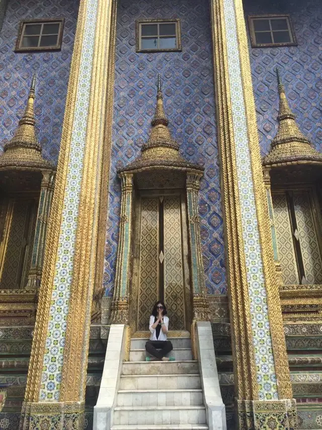 タイの大王宮はバンコクで見逃せない観光地の一つで、バンコクに来たら絶対に見逃さないでください