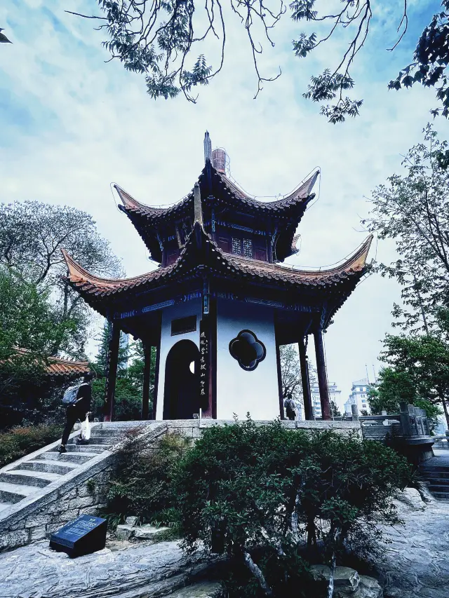 西楚霸王戲馬臺