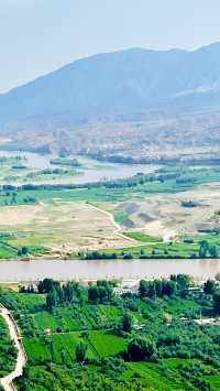 黃河石林