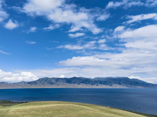 賽里木湖，天山之上的藍寶石