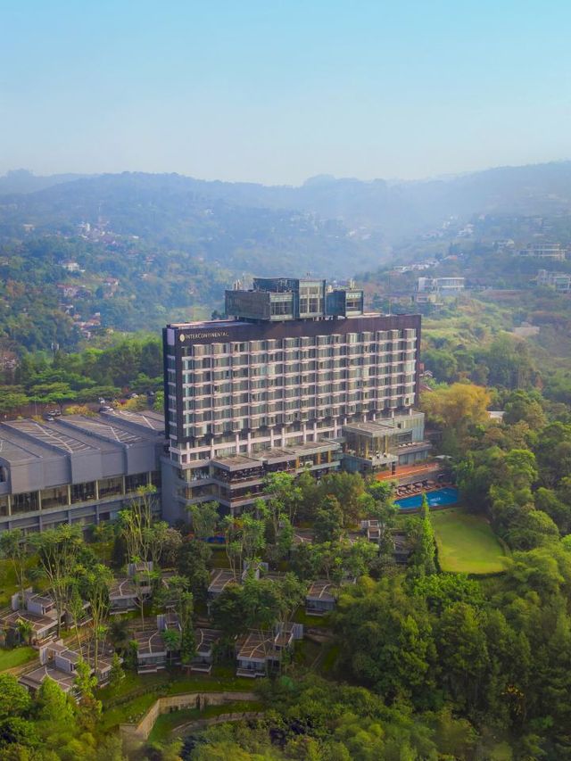 🌟 Bandung's Luxe Retreat: InterContinental Dago Pakar 🌟