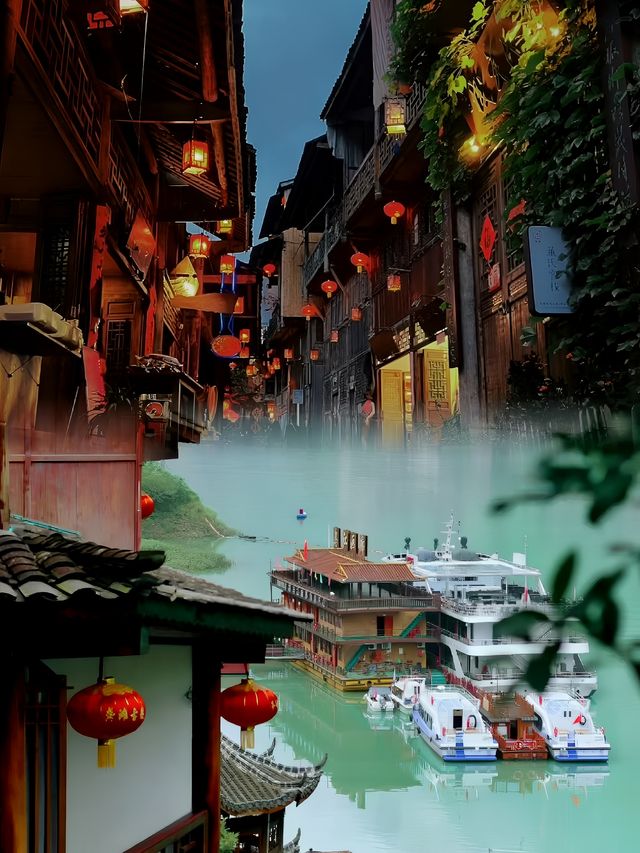 Intangible Cultural Heritage Gongtan Ancient Town: The Dazzling Pearl on the Art Gallery of Wujiang River.