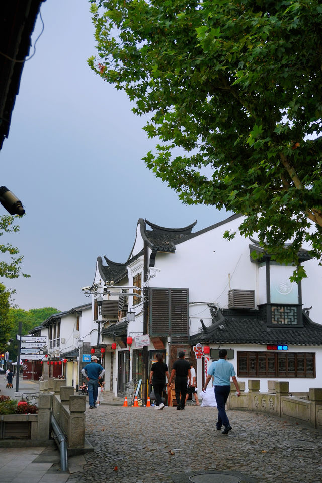 有着800多年歷史的州橋老街,值得一遊。