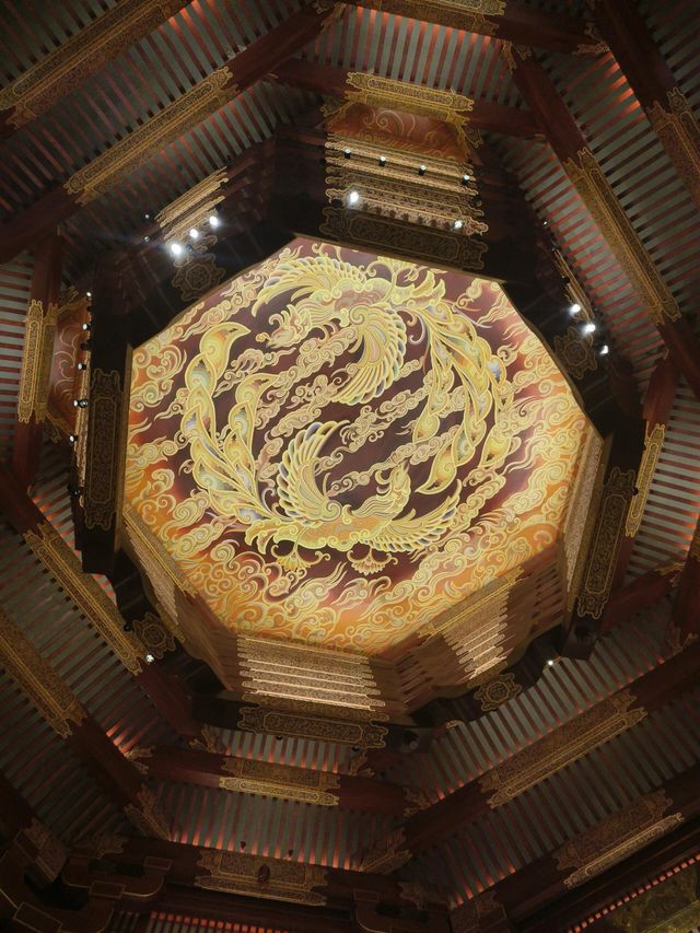 山東尼山聖境感悟儒家文化的深厚底蘊。