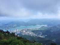 深圳梧桐山的悠閒之旅：與大自然的親密接觸 🌿🍃
