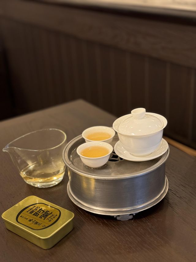 汕頭白天鵝酒店。