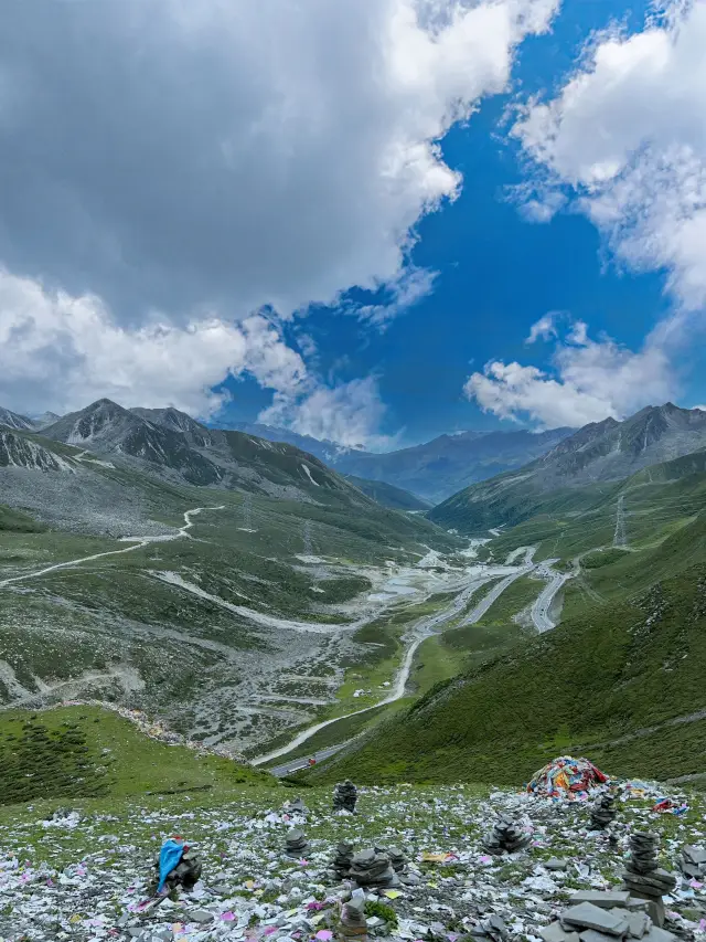 7-Day Tour of Chengdu and Daocheng Yading: Explore the Beauty of Western Sichuan. 