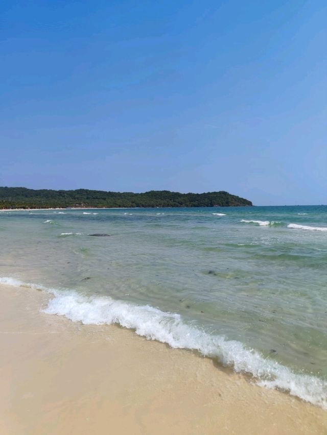 Is Khem Beach in Phu Quoc Worth Visiting in February?