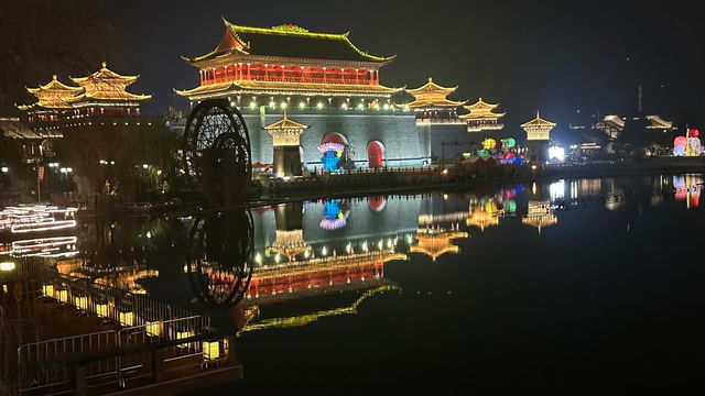 福州閩越水鎮夜景很美