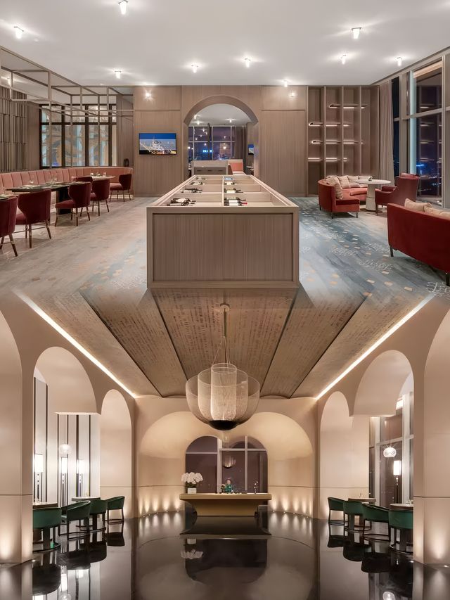 入住明星同款酒店，體驗都市中的寧靜港灣