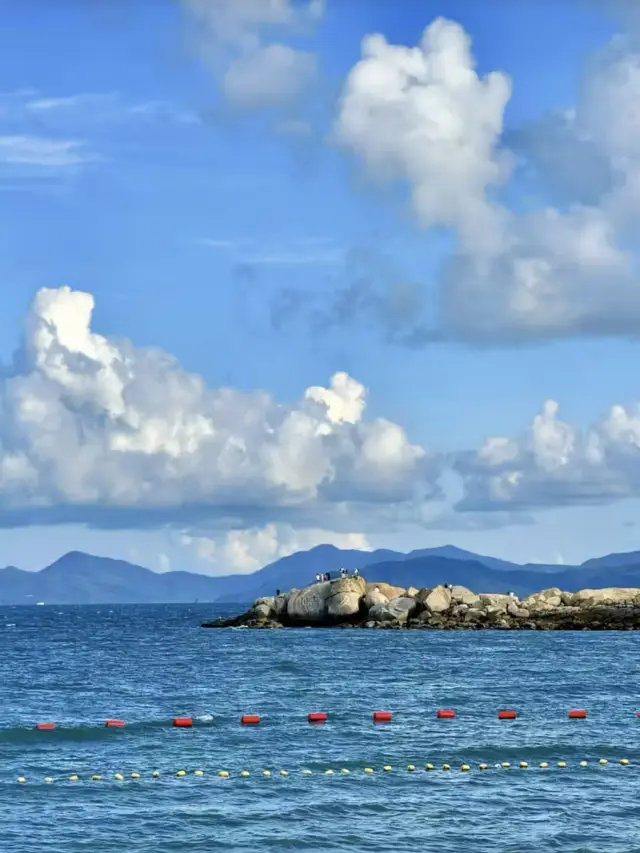 A Serene Day at Xiaomeisha Resort