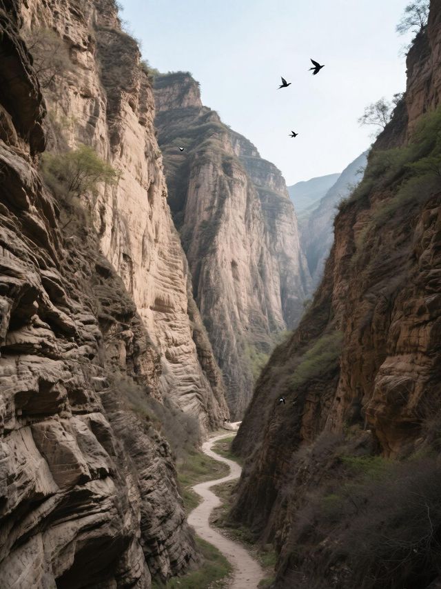 隱藏在黃土高原的地質奇蹟——甘泉大峽谷 我一直相信，大自然才是最厲害的藝術家，直到走進甘泉大峽谷，