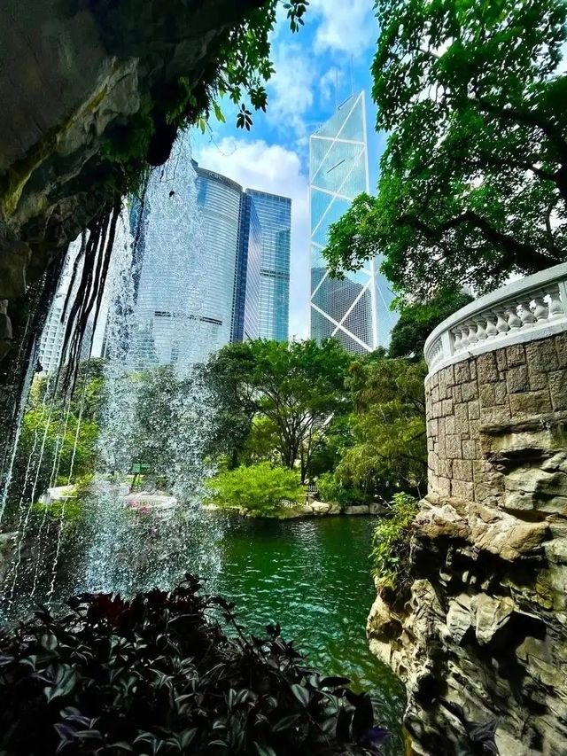喺廟街煙火入面，拆一封港式生活盲盒