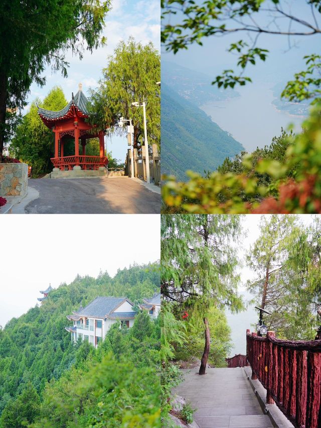 重慶周邊避暑|懸崖上的民宿【目涯•在雲間】
