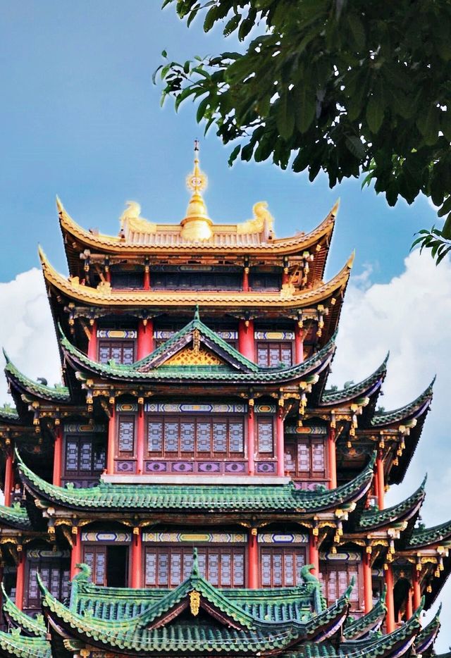 重慶旅遊打卡丨解鎖白日鴻恩寺新機位