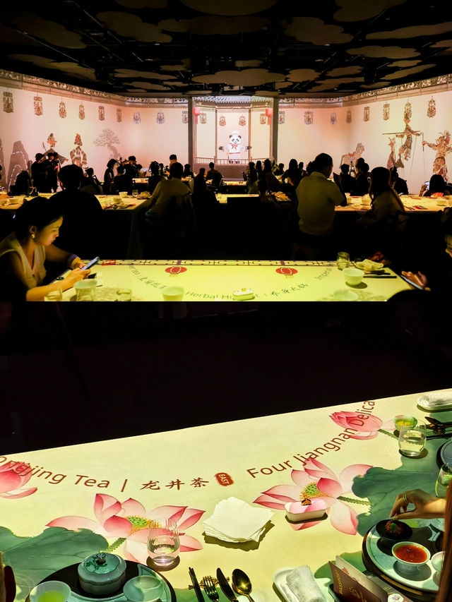 A Culinary Tour of China in One Shanghai Restaurant! 🍃