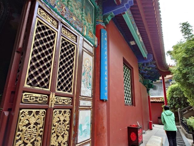 昆明_圓通寺裡大小乘
