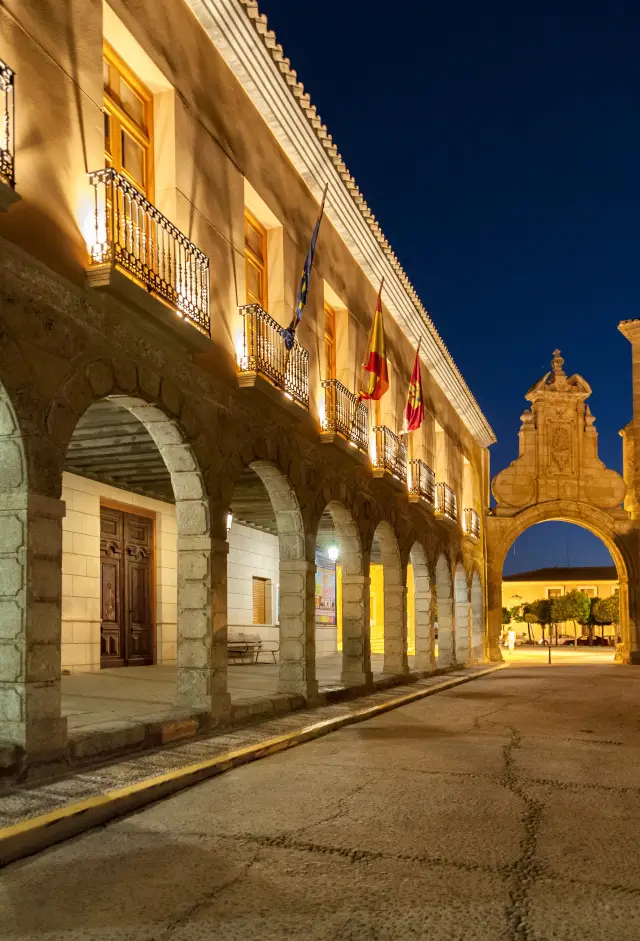 Follow the locals for a more enjoyable monastery experience