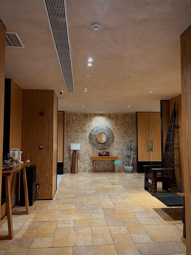 人均百元！版納江景酒店躺看瀾滄江