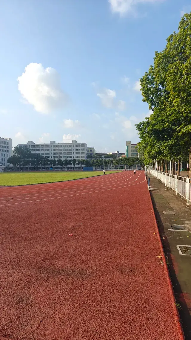 海南瓊海（嘉積中學）校園青春無修圖