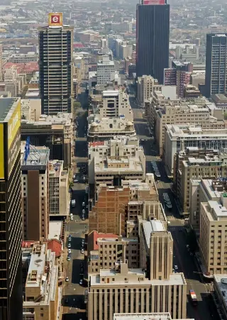 ราคาเอเจนซี่ท่องเที่ยวล่าสุดสำหรับโรงแรมระดับห้าดาวในเคปทาวน์ตั้งแต่เดือนพฤศจิกายนถึงเดือนกุมภาพันธ์