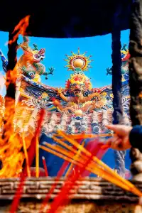 “神明人間辦事處”真不止廈門,來這裡太香了