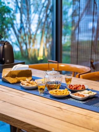 Boqing Hermitage: Escaping here, living life in slow motion.