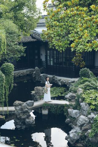 Avoid the crowds! Discover the stunning garden hidden in an old alley of Yangzhou