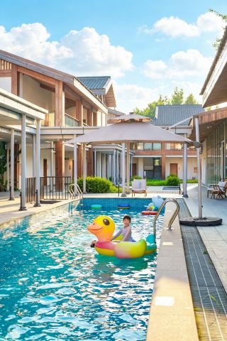 Pengzhou water fun!!! Found a hidden gem private hot spring courtyard perfect for water play and kids!