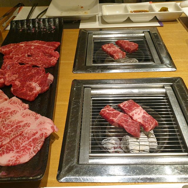 개인 화로가 매력적인 소고기 맛집 전주 한우전문미소