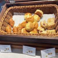 ゆいんちホテルのランチ『サンピア』