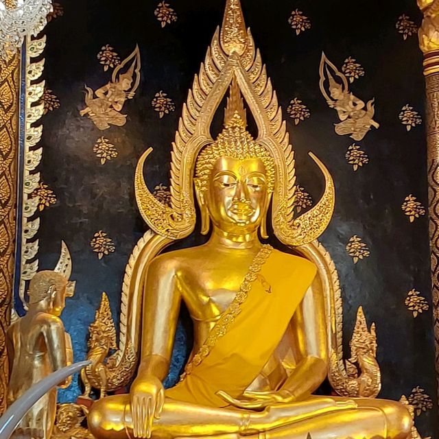 นมัสการพระพุทธชินราช