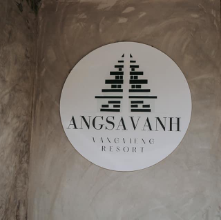 Vangvieng Angsavanh - Vangvieng Angsavanh