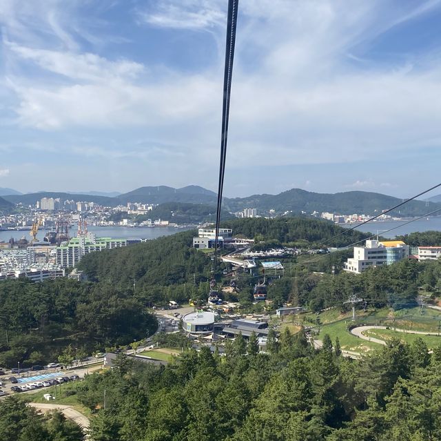 수려하기도 유명한 한려수도를 조망하는 케이블카, 통영 케이블카