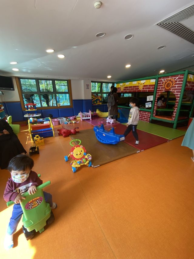 CP值超高嘅澳門酒店 #免費兒童遊樂場 #游泳池 #網球場 #健身室