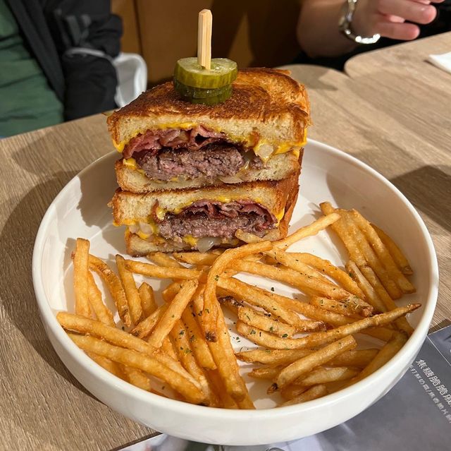 台北美食：M One Cafe大安