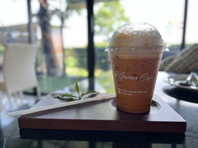P.Garden cafe พีการ์เด้นคาเฟ่ อุทัยธานี