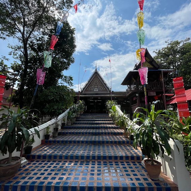ไหว้พระวัดมหาธาตุ สุโขทัย