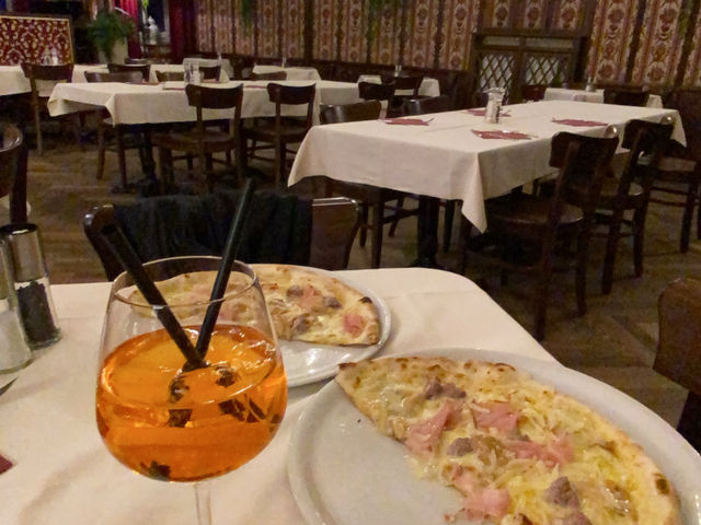 意大利🇮🇹 ｜米蘭年輕人與藝術家聚集之地🌟 - 米蘭運河區（Naviglio）