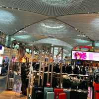 ISTANBUL AIRPORT- BUSIEST AIRPORT IN EUROPE!