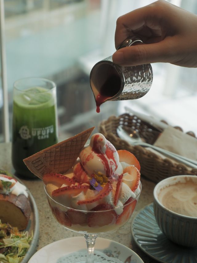 和風Cafe，必吃鹹甜法式吐司和水果芭菲 
